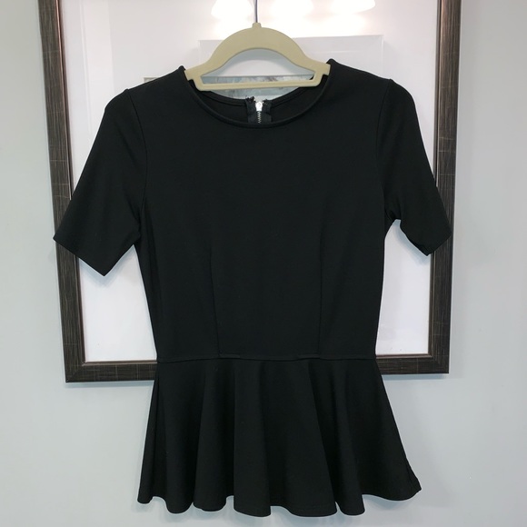 black short sleeve peplum top